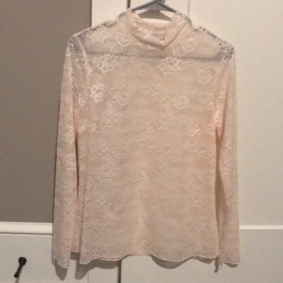 Lace top - Picture 1 of 1